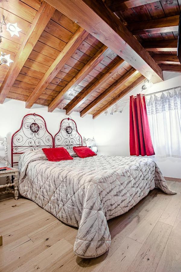 Il Castagno Bed & Breakfast Castiglione dei Pepoli Eksteriør bilde